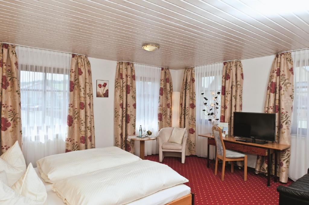Hotel Landgasthof Kranz Hüfingen Exteriér fotografie